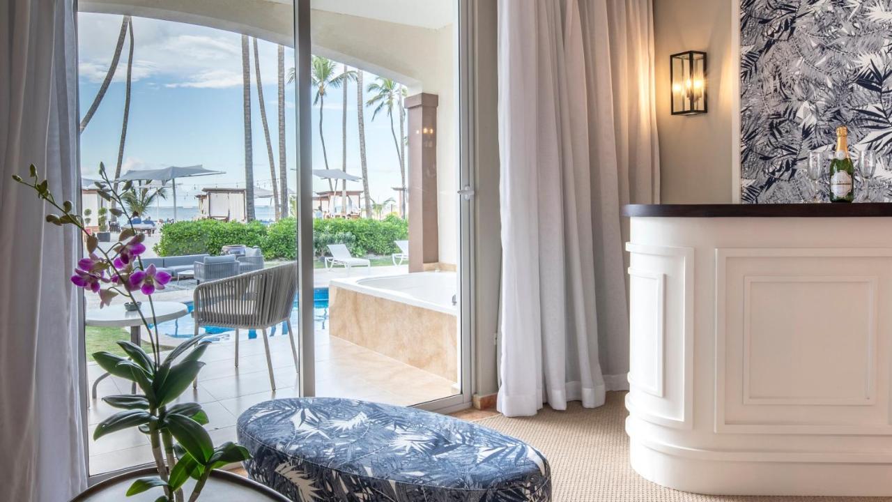 Be Live Collection Punta Cana Adults Only Екстериор снимка A guest room at the Four Seasons Resort